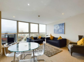 Free Parking - Modern 2 Bedroom APT in Belfast